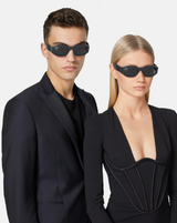 Medusa Biggie Sunglasses - Black on Black