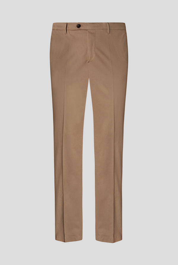 Slim Fit Cotton Chino in Light Brown